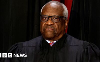 Justice Thomas didn’t disclose private jet travel, says senator