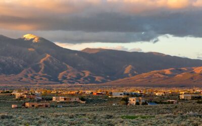 This Semi-private Jet Company Is Relaunching Routes to This Stunning Southwestern Destination — and Flights Start at Just $179