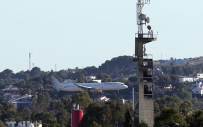 Height of tower to be halved to finally allow full operation of Malaga Airport’s second runway | Sur in English