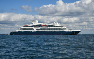 Le Jacques Cartier Ship Guide, Deck Plans, & Photos
