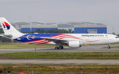 Malaysia Airlines New 737 MAX Business Class, Restarts Brisbane Flights and More